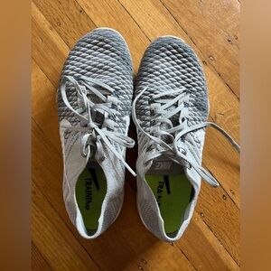 Nike Free TR Flyknit 2 women's training running shoes sneakers grey 8.5 40 green
